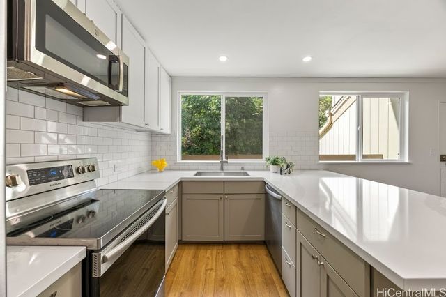 370 Kawaihae Street 370G, Honolulu, HI 96825