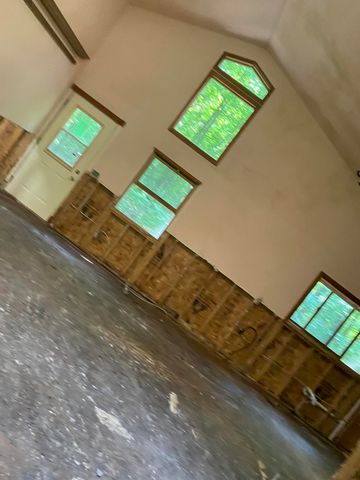 11720 Wamplers Lake Road, Brooklyn, MI 49230