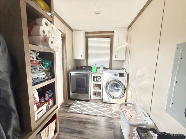 426550 E 250 Road, Chelsea, OK 74016