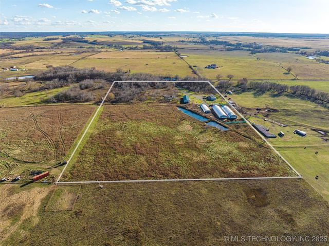 426550 E 250 Road, Chelsea, OK 74016