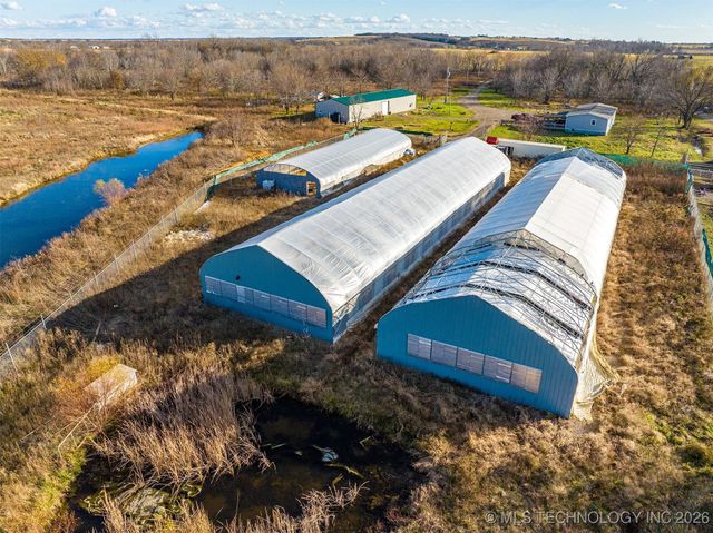 426550 E 250 Road, Chelsea, OK 74016