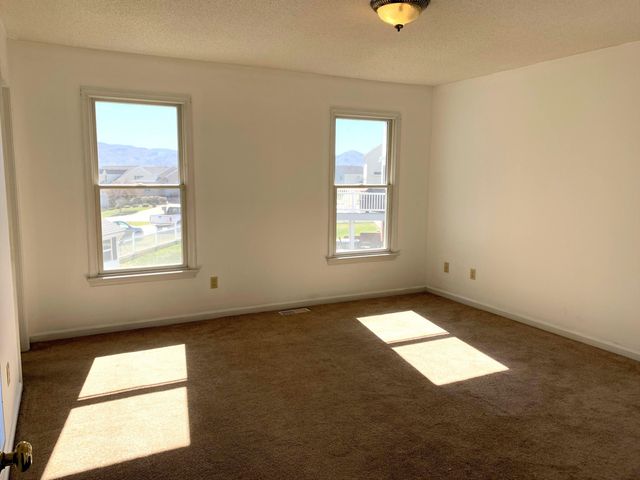 10484 BLUE SPRUCE CT, Mcgaheysville, VA 22840