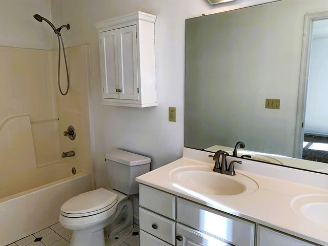 10484 BLUE SPRUCE CT, Mcgaheysville, VA 22840