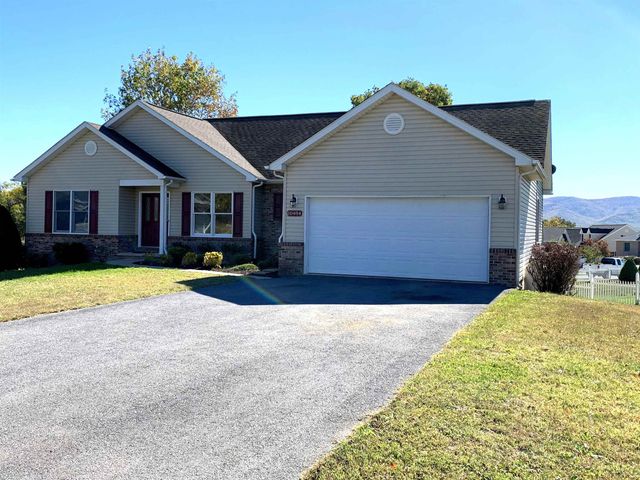 10484 BLUE SPRUCE CT, Mcgaheysville, VA 22840