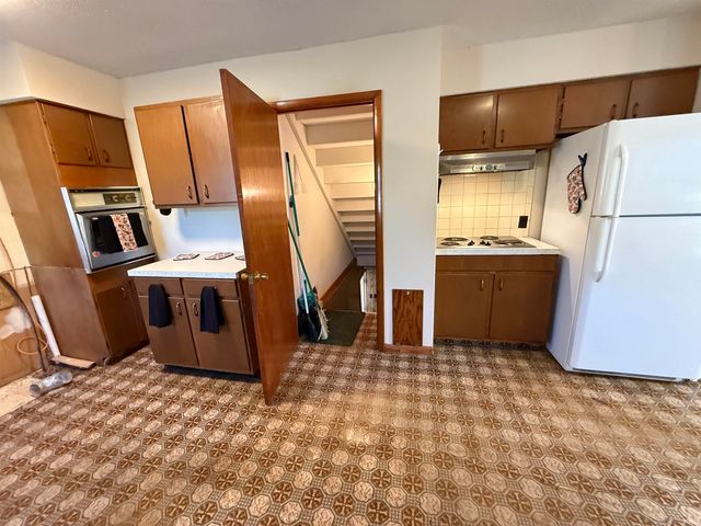 1326 N Vincennes Avenue, Petersburg, IN 47567