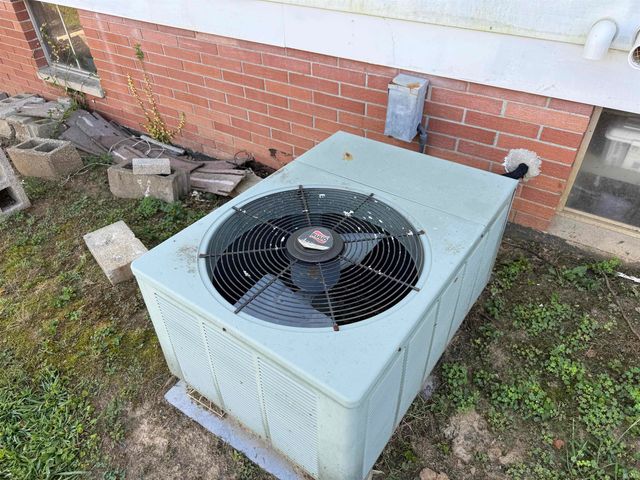 1326 N Vincennes Avenue, Petersburg, IN 47567