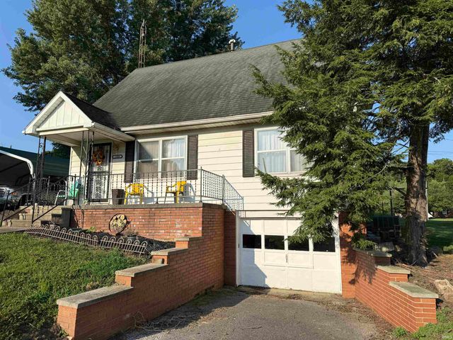 1326 N Vincennes Avenue, Petersburg, IN 47567