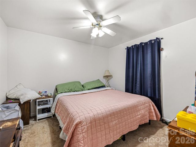 214 Short Michigan Avenue, Asheville, NC 28806