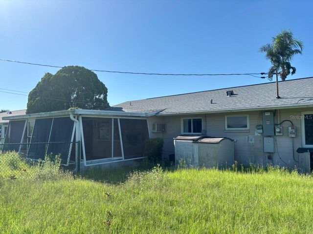1515 ARROWHEAD DRIVE, Sun City Center, FL 33573