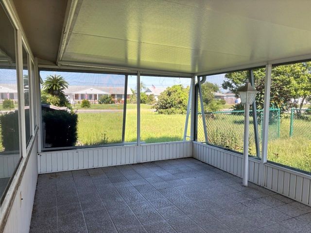 1515 ARROWHEAD DRIVE, Sun City Center, FL 33573