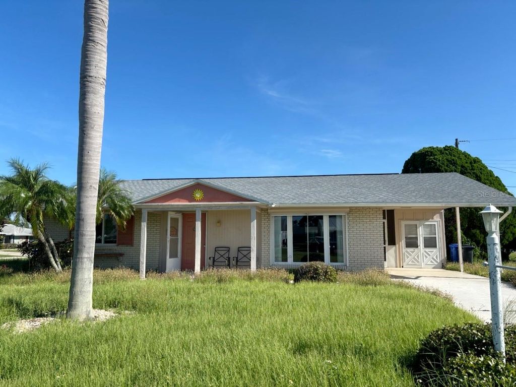 1515 ARROWHEAD DRIVE, Sun City Center, FL 33573