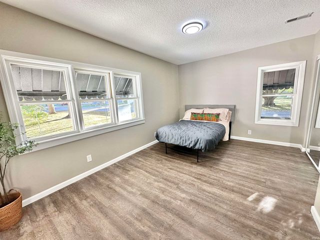 119 W Short Street, Sweetser, IN 46987