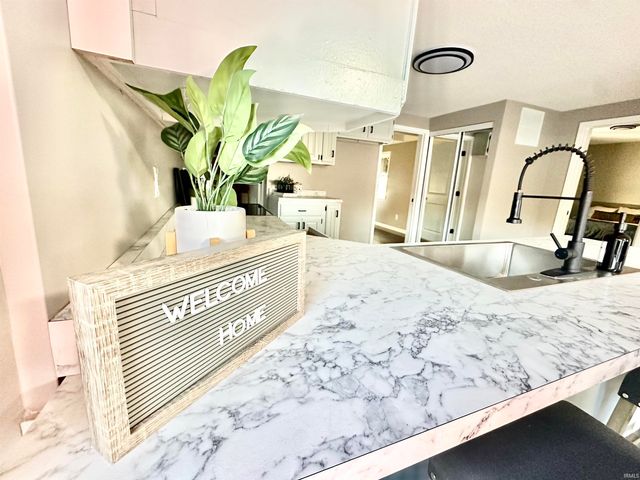 119 W Short Street, Sweetser, IN 46987