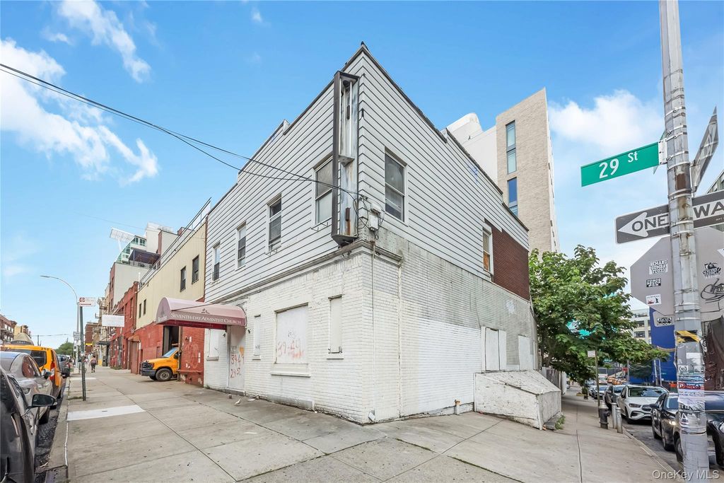 39-49 29th Street, Long Island City, NY 11101 — photo 2