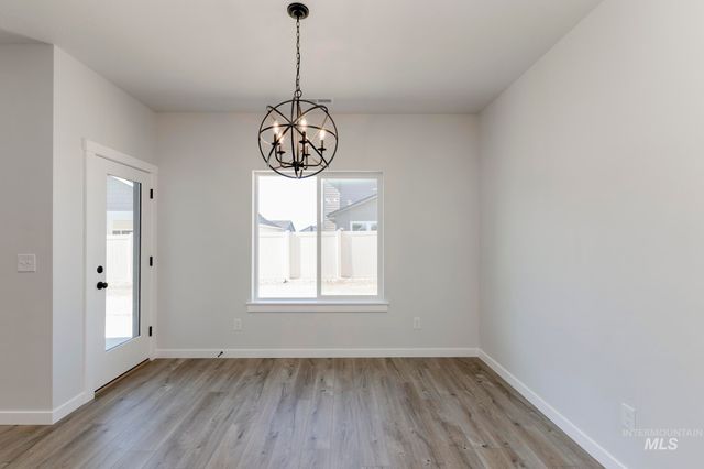 2459 N Silver Wolf Ave, Star, ID 83669