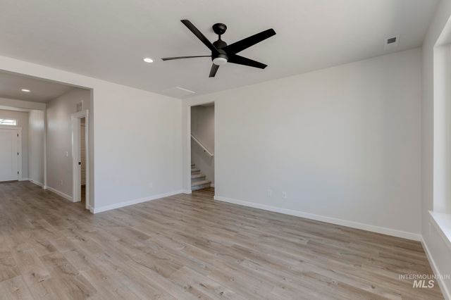 2459 N Silver Wolf Ave, Star, ID 83669