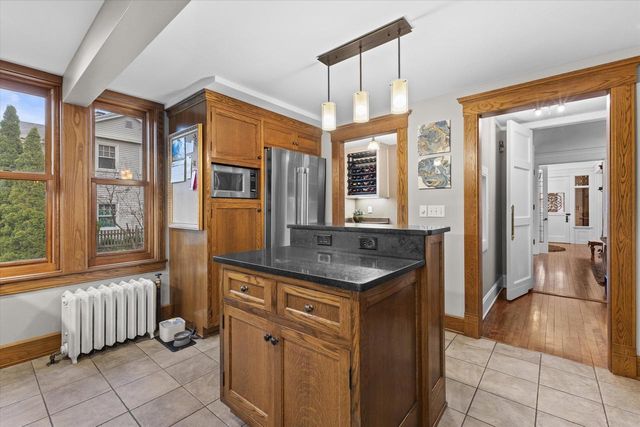 1216 Main STREET, Racine, WI 53403