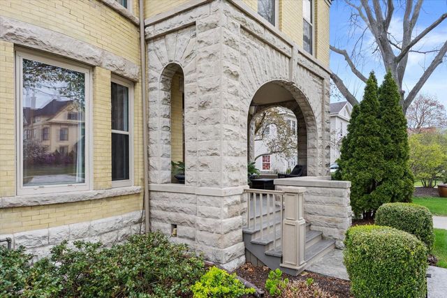 1216 Main STREET, Racine, WI 53403
