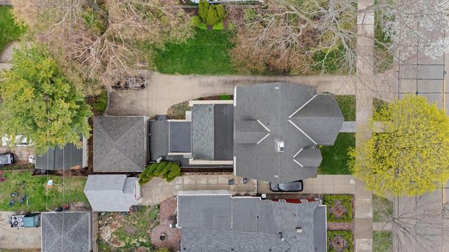 1216 Main STREET, Racine, WI 53403