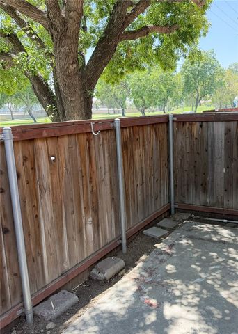 16600 Seville C, Fontana, CA 92335