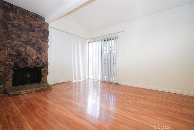 16600 Seville C, Fontana, CA 92335