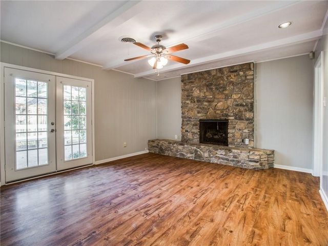 4104 Hartwood Drive, Fort Worth, TX 76109