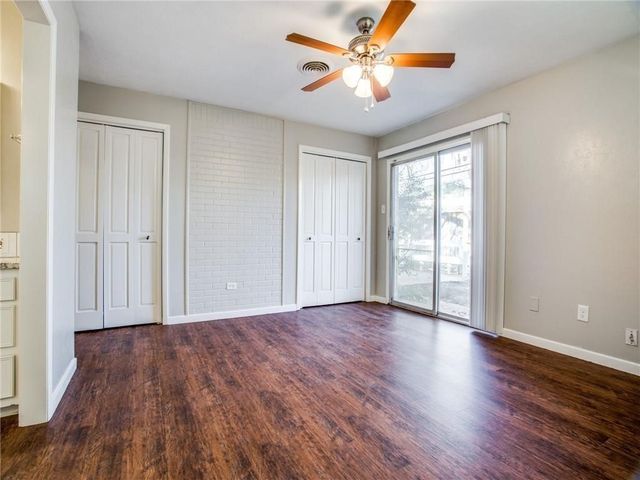 4104 Hartwood Drive, Fort Worth, TX 76109