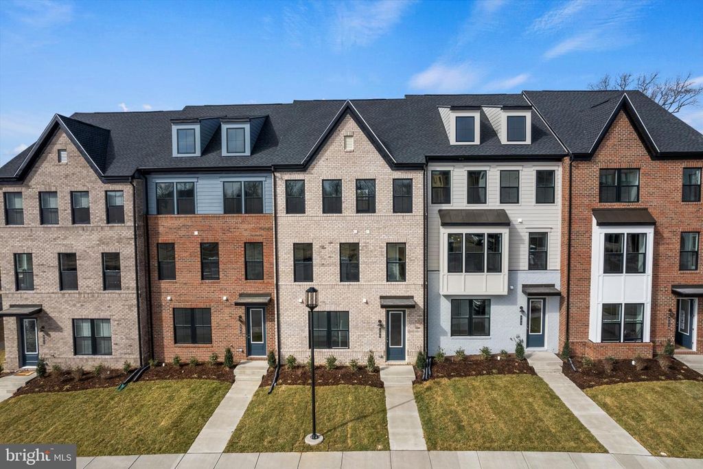 10901 REUNION LN, Upper Marlboro, MD 20774