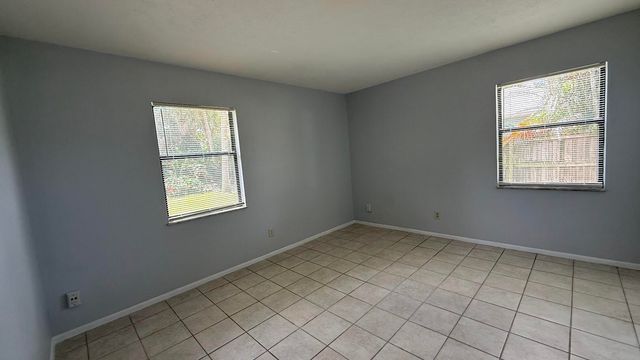 2325 SW Pamona Street, Port St. Lucie, Port St Lucie, FL 34953