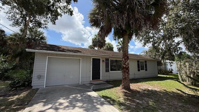 2325 SW Pamona Street, Port St. Lucie, Port St Lucie, FL 34953