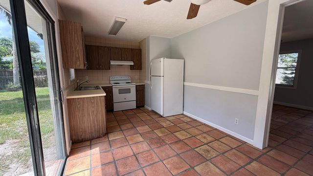 2325 SW Pamona Street, Port St. Lucie, Port St Lucie, FL 34953