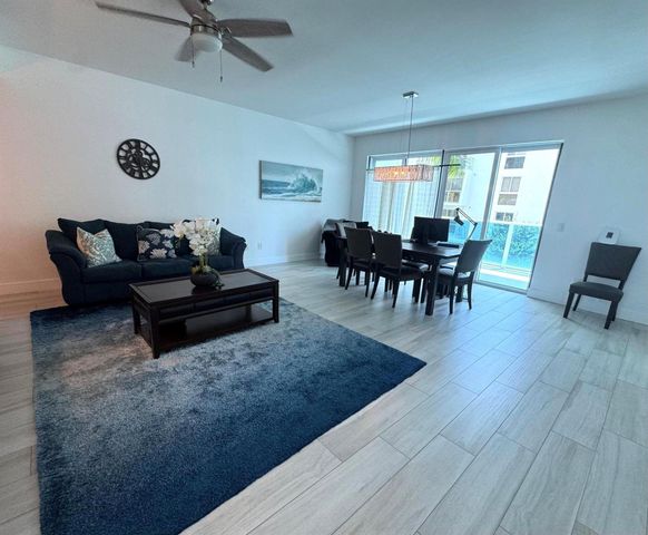 1 S Palmway 204, Lake Worth Beach, FL 33460