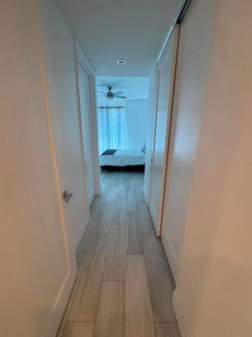 1 S Palmway 204, Lake Worth Beach, FL 33460