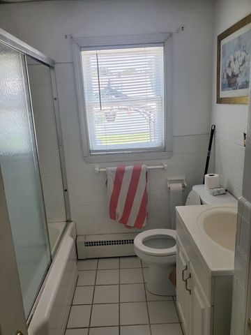 581 Newport Avenue, Pawtucket, RI 02861