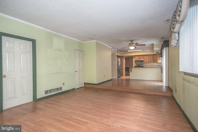 17 JUPITER DR, Sewell, NJ 08080