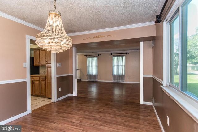 17 JUPITER DR, Sewell, NJ 08080