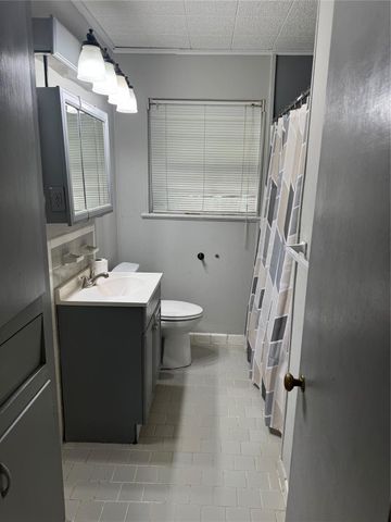 7923 Bayside Boulevard, Beach City, TX 77523