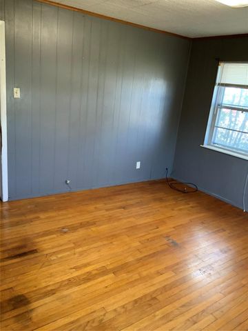 7923 Bayside Boulevard, Beach City, TX 77523