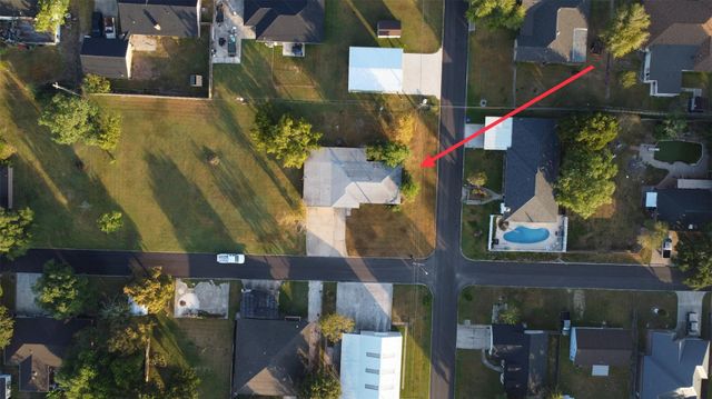 7923 Bayside Boulevard, Beach City, TX 77523