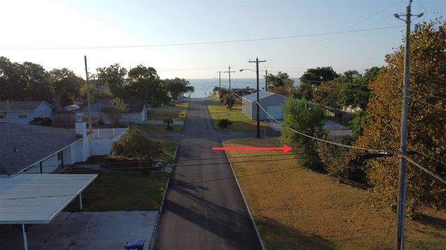 7923 Bayside Boulevard, Beach City, TX 77523