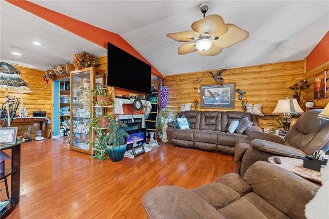9 Aberdeen Lane, Bella Vista, AR 72715