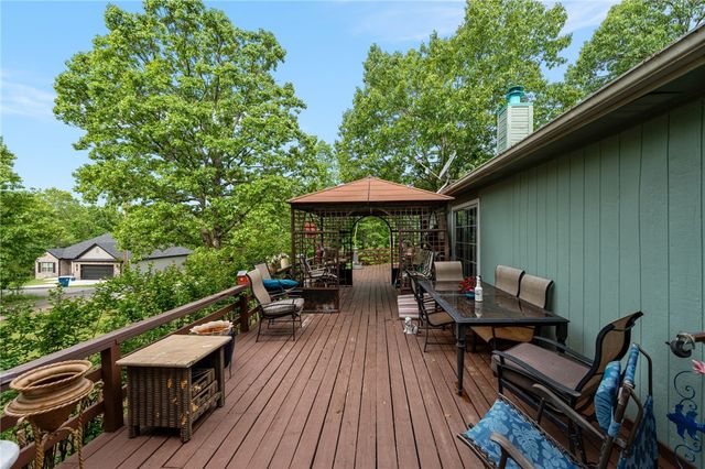 9 Aberdeen Lane, Bella Vista, AR 72715