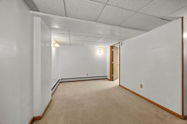 107 Hallam Avenue S, Mahtomedi, MN 55115