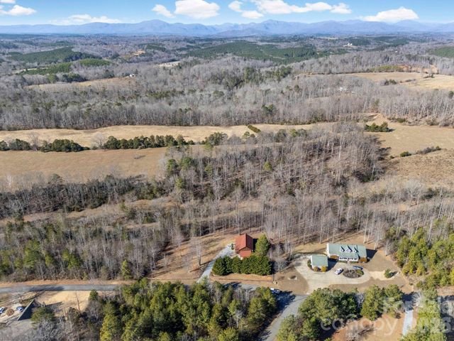 114 Woodstock Lane, Rutherfordton, NC 28139