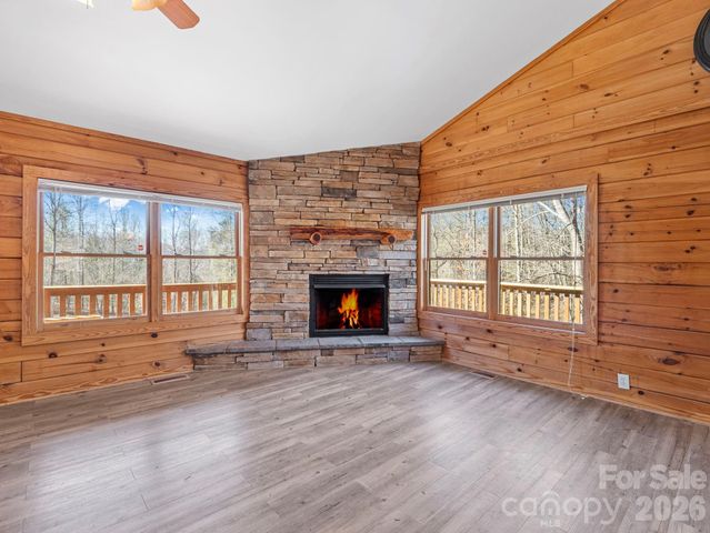 114 Woodstock Lane, Rutherfordton, NC 28139