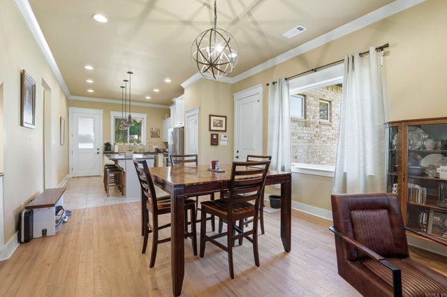 608 Cottage Lane, Benton, AR 72019
