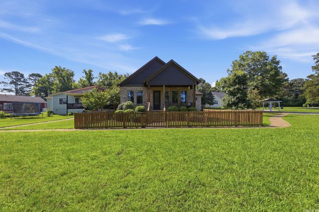 608 Cottage Lane, Benton, AR 72019