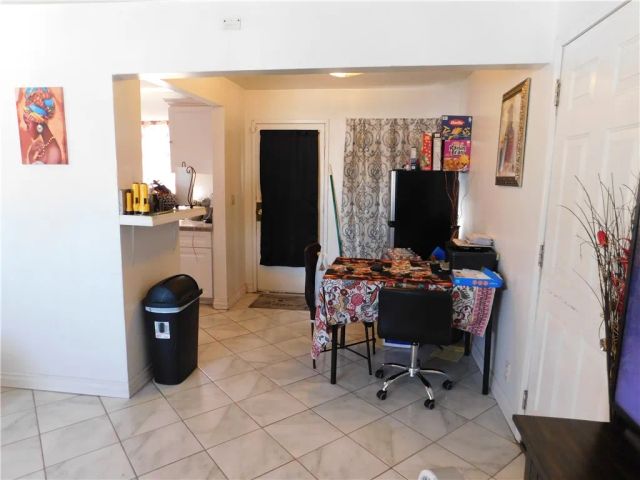 1000 N Mountain View, San Bernardino, CA 92410