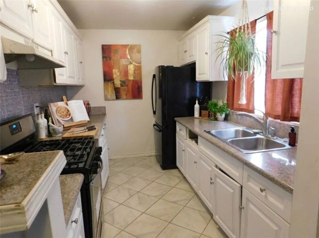 1000 N Mountain View, San Bernardino, CA 92410