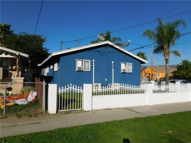 1000 N Mountain View, San Bernardino, CA 92410